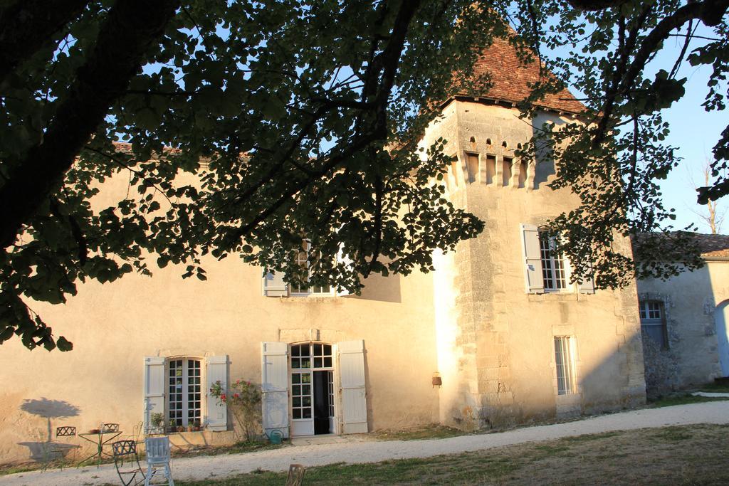 Chateau De La Combe Puyrenier Exterior photo