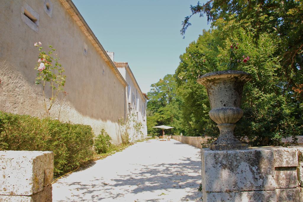 Chateau De La Combe Puyrenier Exterior photo