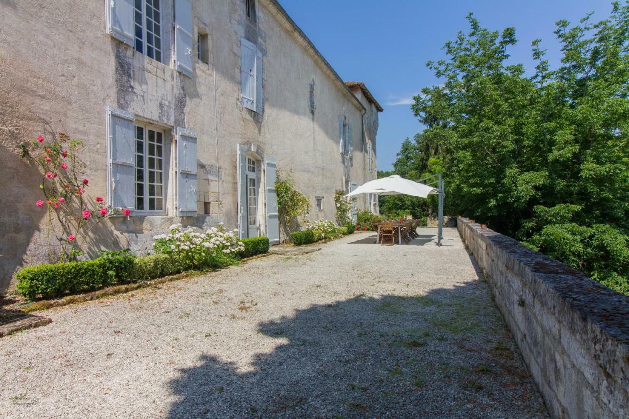 Chateau De La Combe Puyrenier Exterior photo